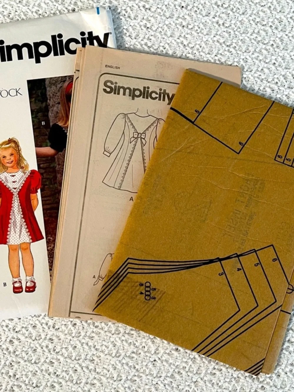 Vintage 1995 Simplicity 9834 Jessica McClintock Uncut Pattern